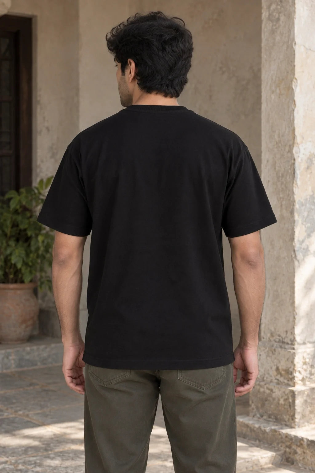 KLOVI Black Legend Tee