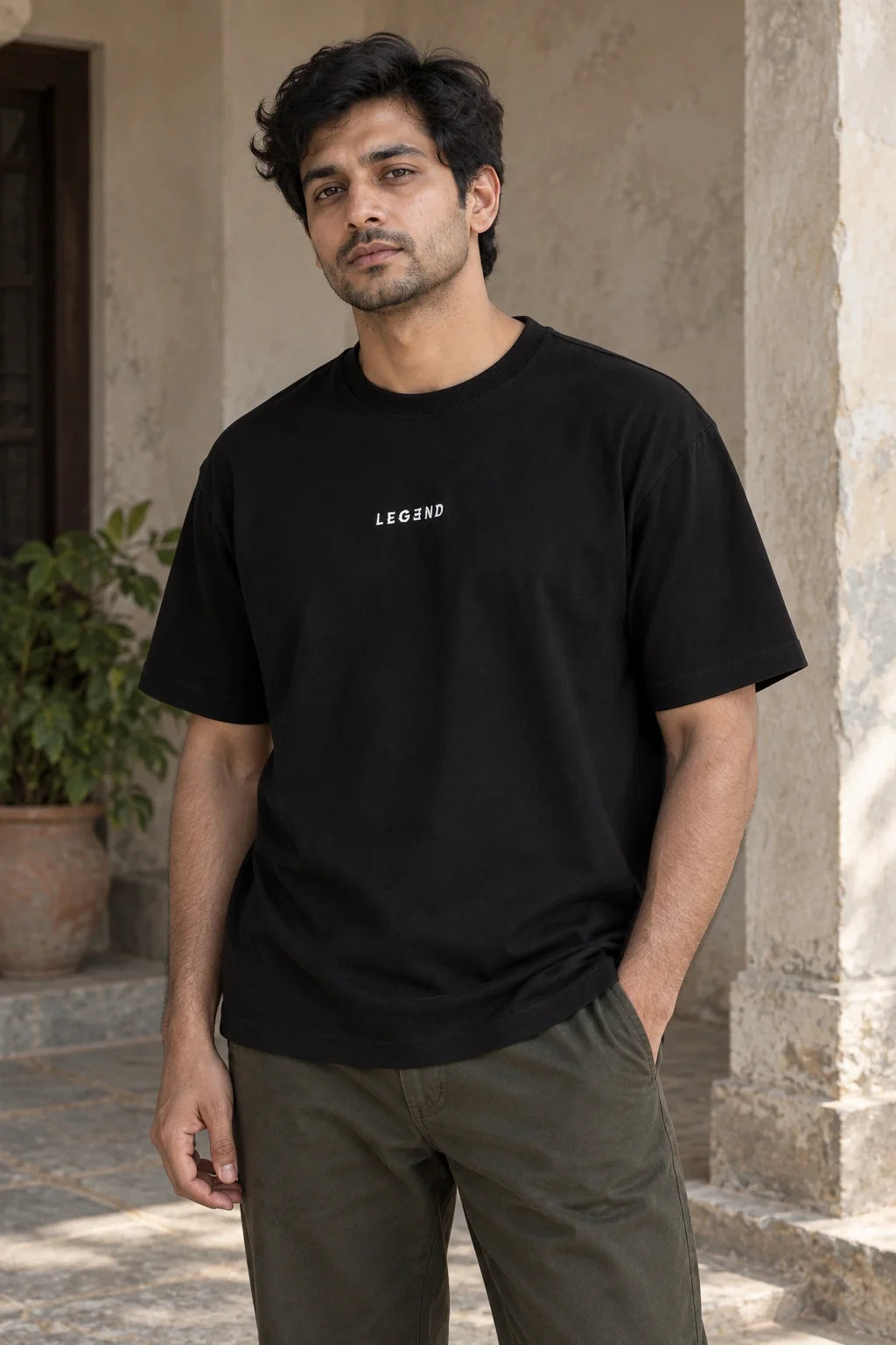 KLOVI Black Legend Tee