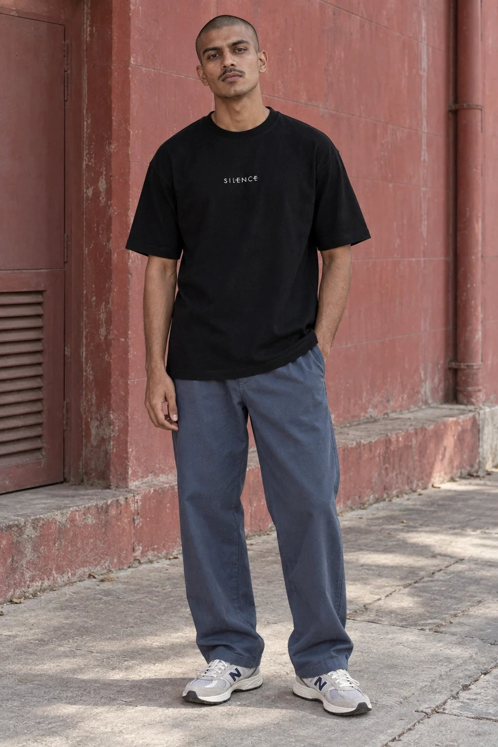 KLOVI Black Silence Tee