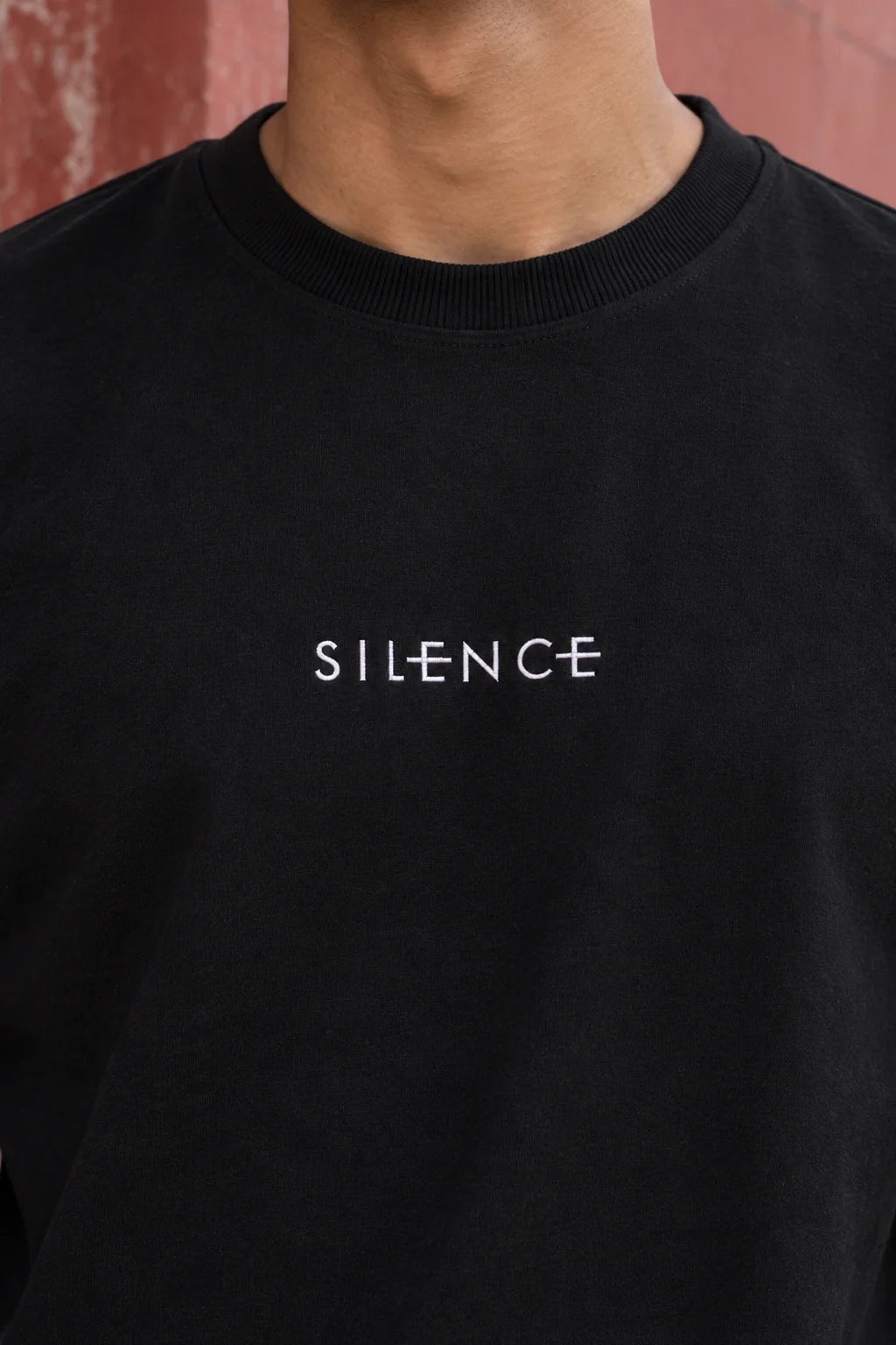KLOVI Black Silence Tee