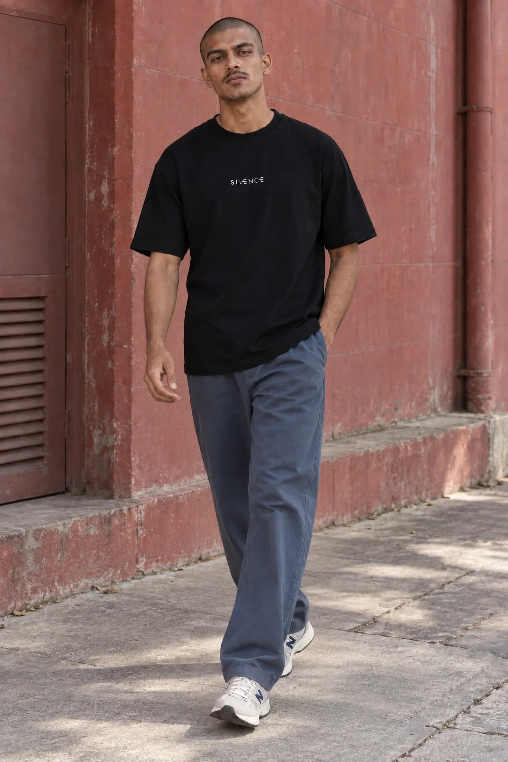 KLOVI Black Silence Tee