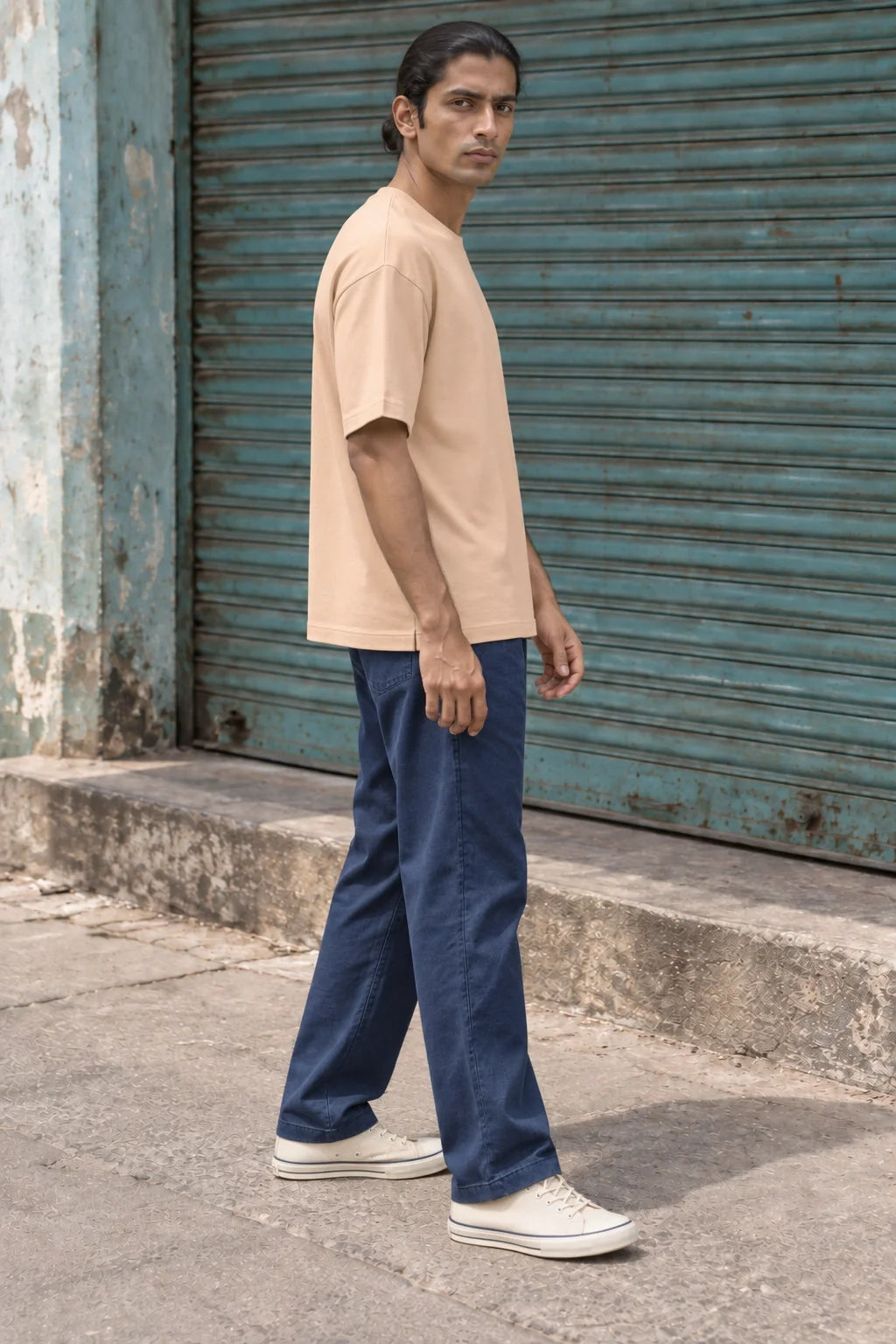 KLOVI Off-White Plain Tee